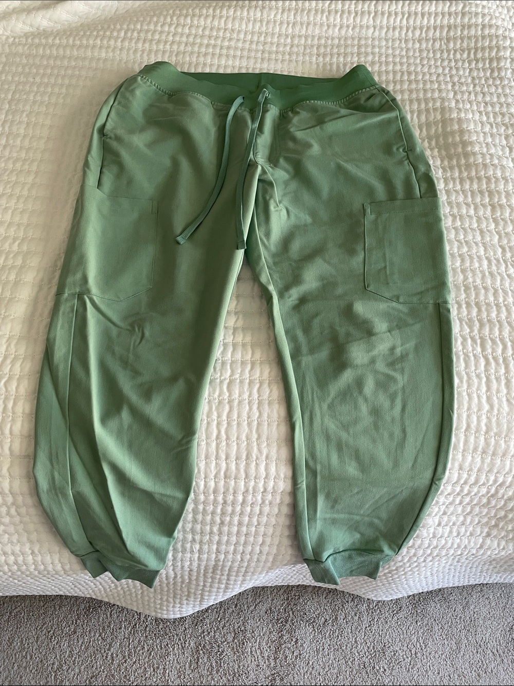 Mandala scrub joggers